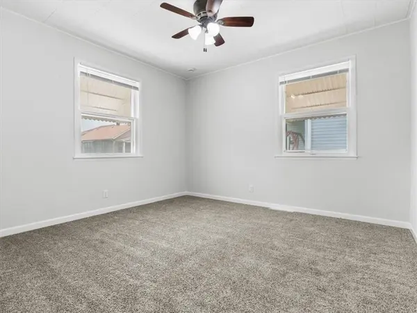 405 Kentucky ST, St Joseph, MO 64504