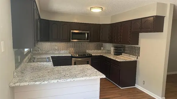 1146 NE 15th RD, Knob Noster, MO 65336