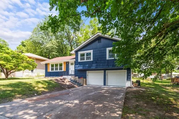 5015 S Marion AVE, Independence, MO 64055