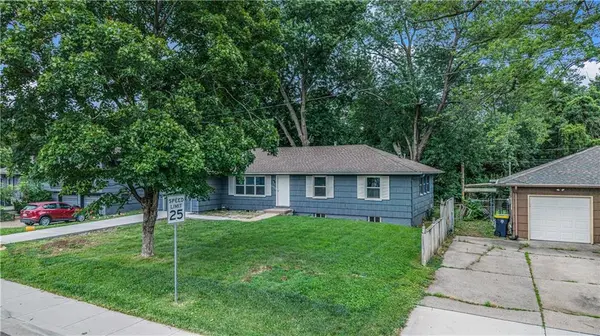 5013 N Fremont AVE, Kansas City, MO 64119