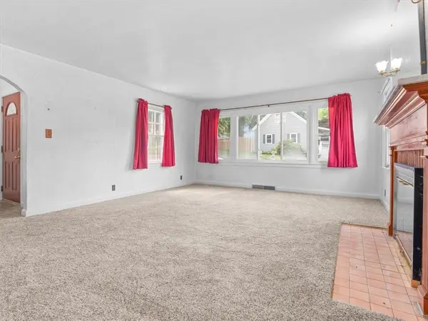 3548 Penn ST, St Joseph, MO 64507