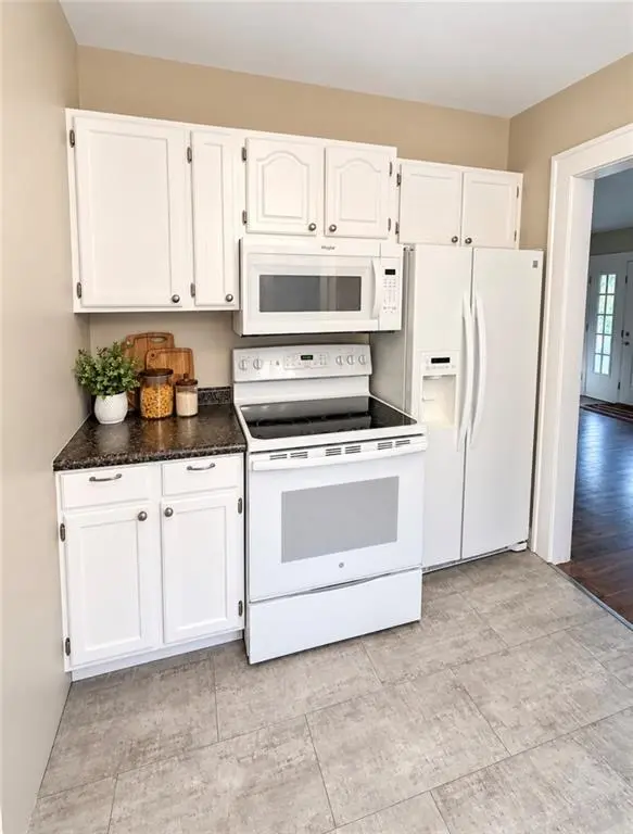 1424 N MULBERRY ST, Maryville, MO 64468