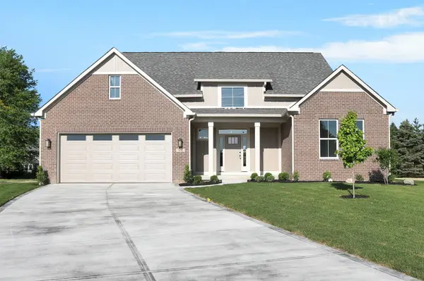 7641 Brownstone CT, Greenfield, IN 46140