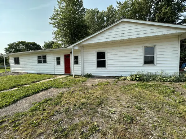 303 E Columbia ST, Roachdale, IN 46172