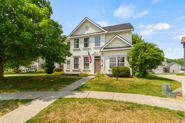 71 Carriage Lake DR, Brownsburg, IN 46112