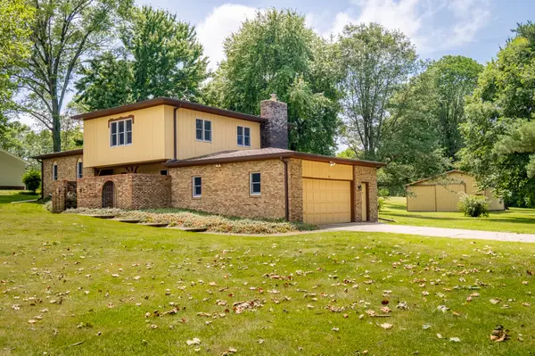 1610 N 475 E, Columbus, IN 47203