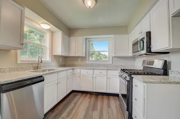 2975 Cabin ROW, Brooklyn, IN 46151