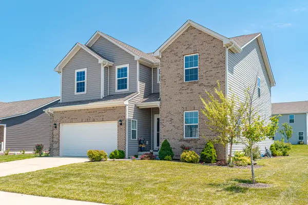 755 Bobtail DR, Greenfield, IN 46140