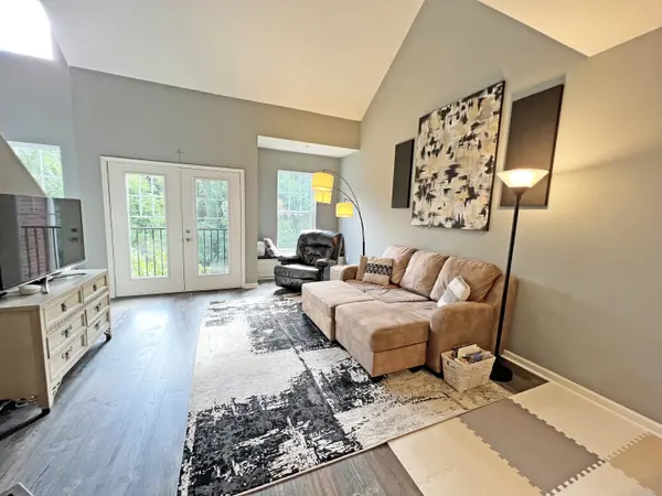 1122 Reserve WAY, Indianapolis, IN 46220