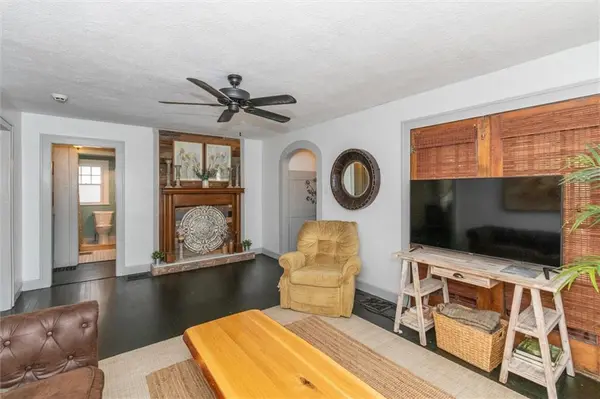 148 E Pleasant Run Parkway North DR, Indianapolis, IN 46225