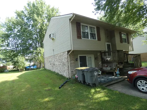 312 Juliann DR, Seymour, IN 47274