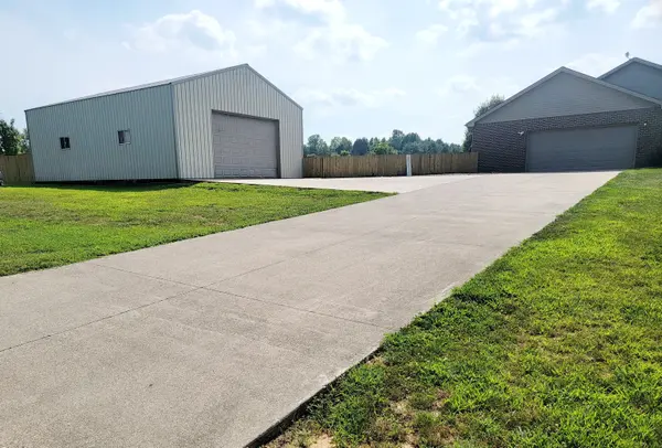 10289 E County Road 340 N, Seymour, IN 47274