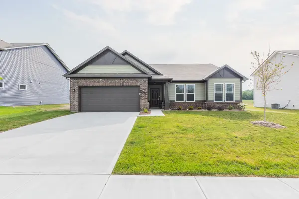 905 Grassy Branch DR, Indianapolis, IN 46239