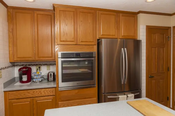 114 Parkridge DR, Danville, IN 46122
