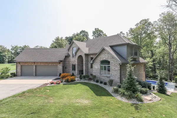 4729 N Banta RD, Bargersville, IN 46106