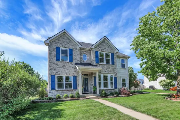 11220 Hearthstone DR, Fishers, IN 46037