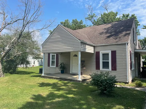 1037 W Walnut Street, Brownstown, IN 47220
