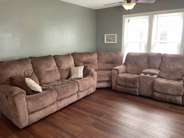1037 W Walnut Street, Brownstown, IN 47220