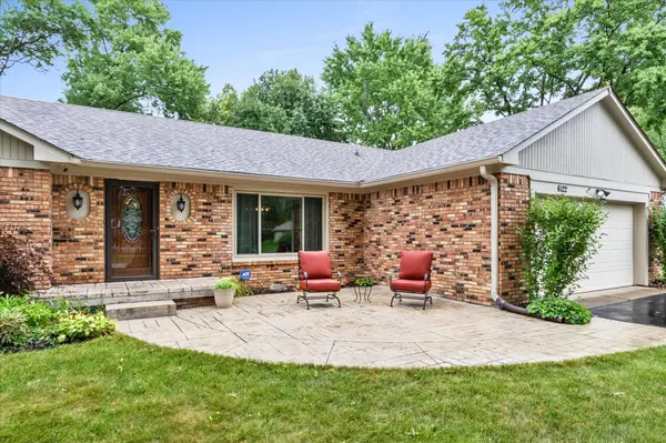6122 Redcoach CT, Indianapolis, IN 46250
