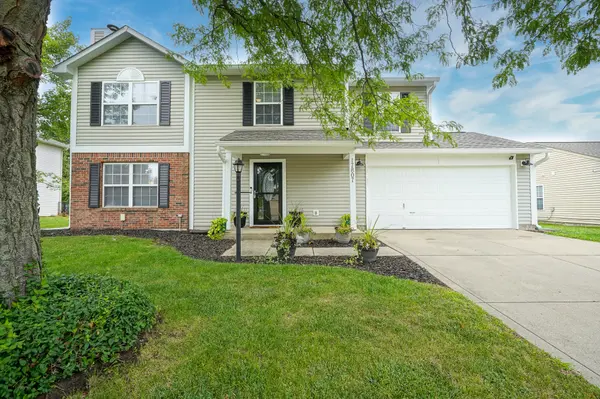 17807 Sanibel CIR, Westfield, IN 46062
