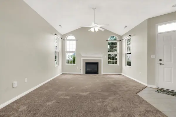 16644 Brownstone CT, Westfield, IN 46074