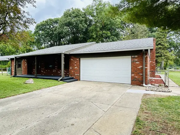 915 Aberdeen DR, Indianapolis, IN 46241
