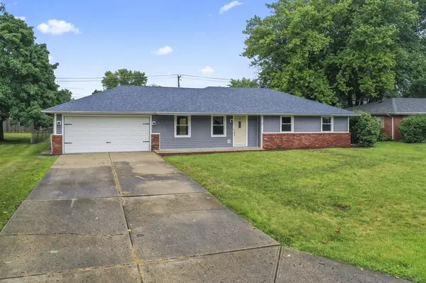 827 Country LN, Anderson, IN 46011