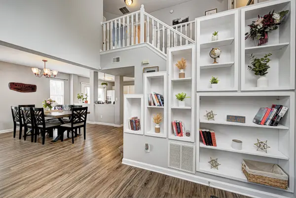 1115 Pine Mountain WAY, Indianapolis, IN 46229