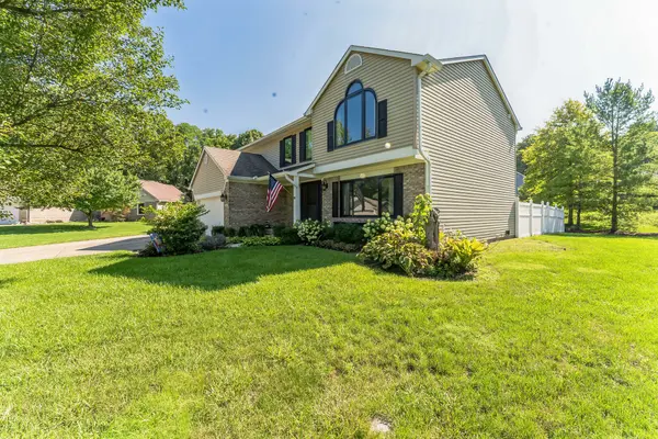 1131 Crystal CT, Avon, IN 46123