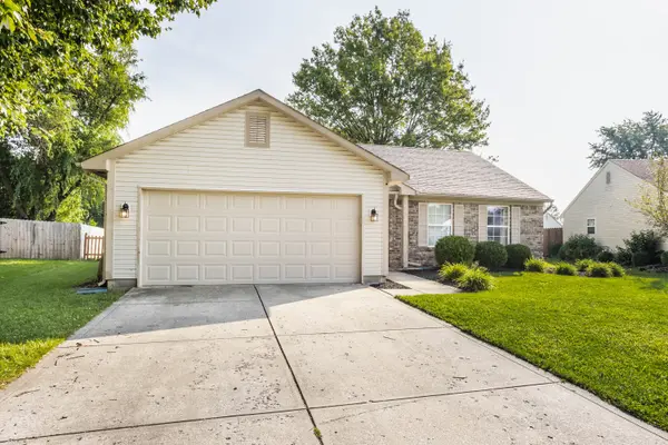 4365 Arlington CIR, Indianapolis, IN 46237
