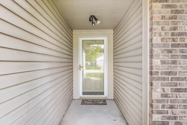 4365 Arlington CIR, Indianapolis, IN 46237