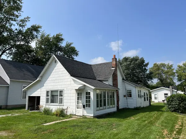 405 E 9th ST, Sheridan, IN 46069