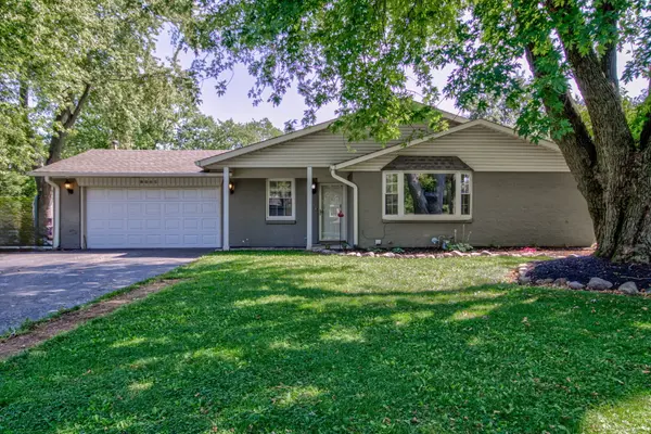 8005 Wallingwood DR, Indianapolis, IN 46256