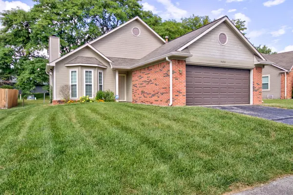 7608 Trophy Club DR S, Indianapolis, IN 46214