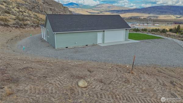 20 Pats LN, Omak, WA 98841