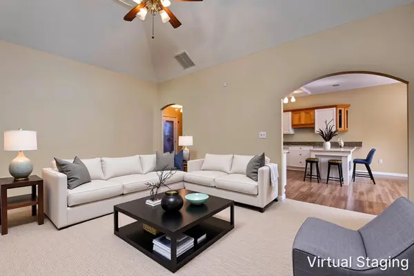 8650 Interlochen DR, Nixa, MO 65714