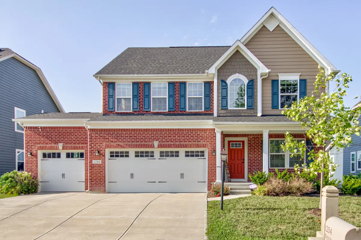1254 Reichart DR, Westfield, IN 46074