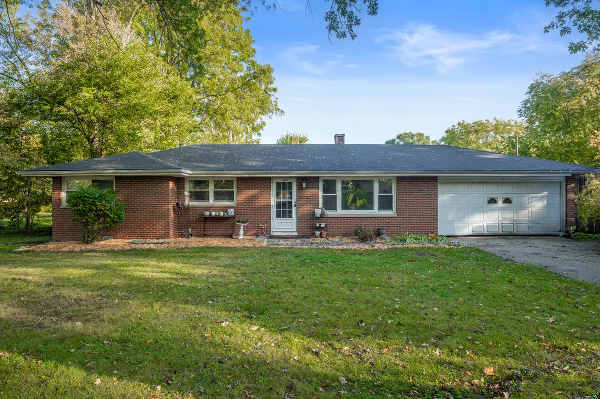 916 Slack DR, Anderson, IN 46013