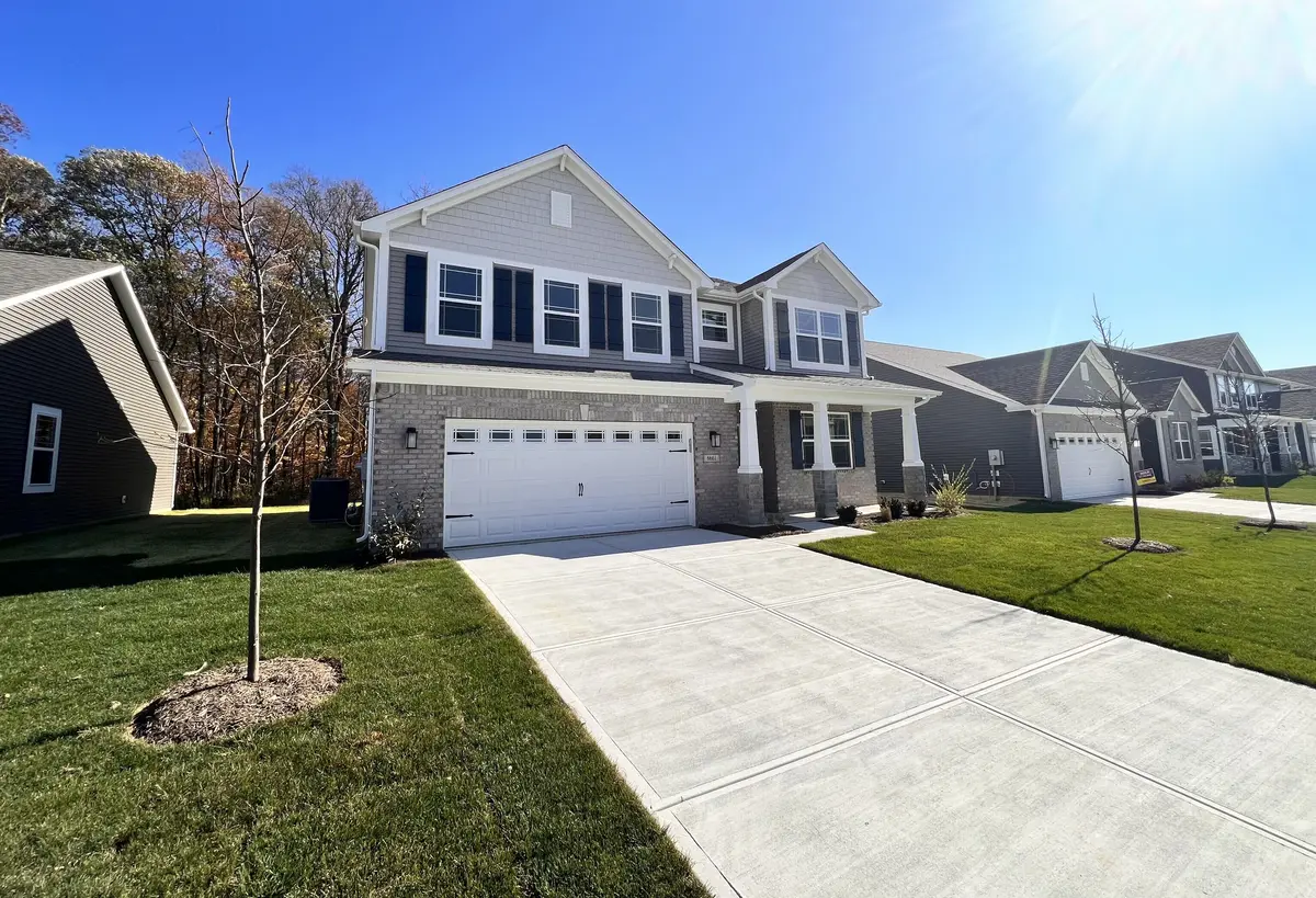 6661 Dunkirk DR, Mccordsville, IN 46055