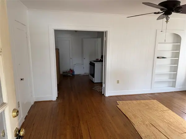 3207 Odessa Avenue, Fort Worth, TX 76109