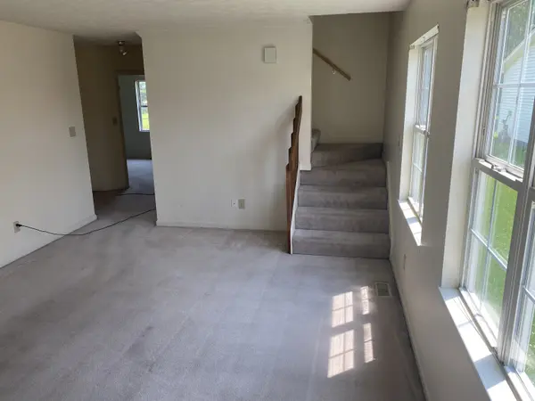 2115 Galaxy DR, Franklin, IN 46131