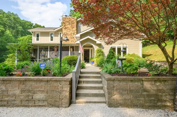 1659 Helmsburg RD, Nashville, IN 47448