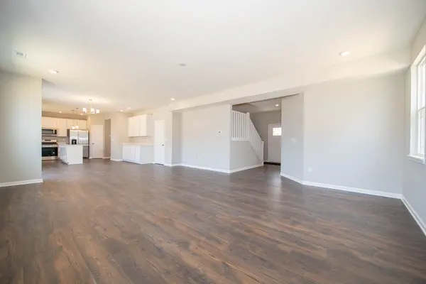 4884 W Jamestown TRCE, New Palestine, IN 46163