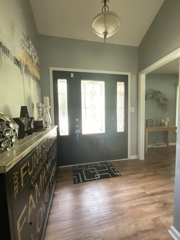 1017 Greyhound Pass, Carmel, IN 46032