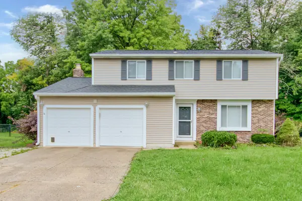 6526 Breeds Hill DR, Indianapolis, IN 46237