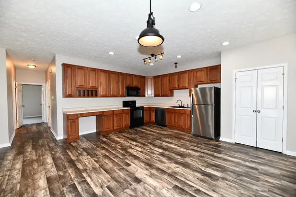 2509 Big Bear LN, Indianapolis, IN 46217