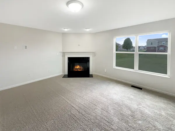 2364 Rosewood DR, Greenwood, IN 46143