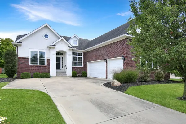 15477 Mission Hills DR, Carmel, IN 46033