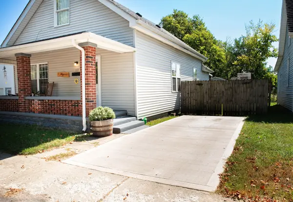 607 E Thompson ST, Edinburgh, IN 46124