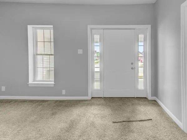 304 E Pennsylvania ST, Shelbyville, IN 46176